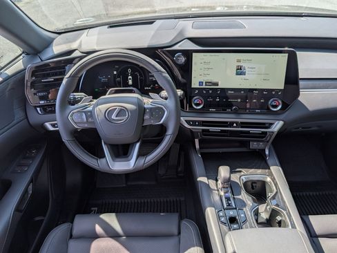 New 2026 Lexus RX 350 AWD/4WD image 14
