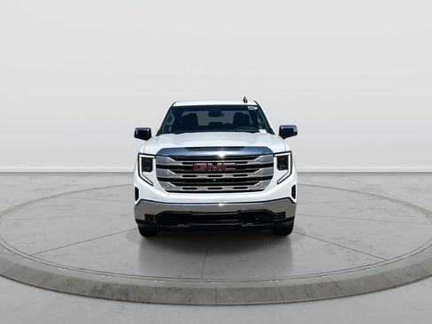 Used 2023 GMC Sierra 1500 SLE RWD image 3