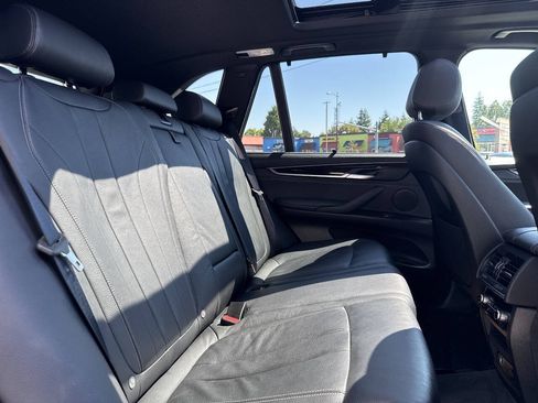 Used 2018 BMW X5 xDrive40e AWD/4WD image 21