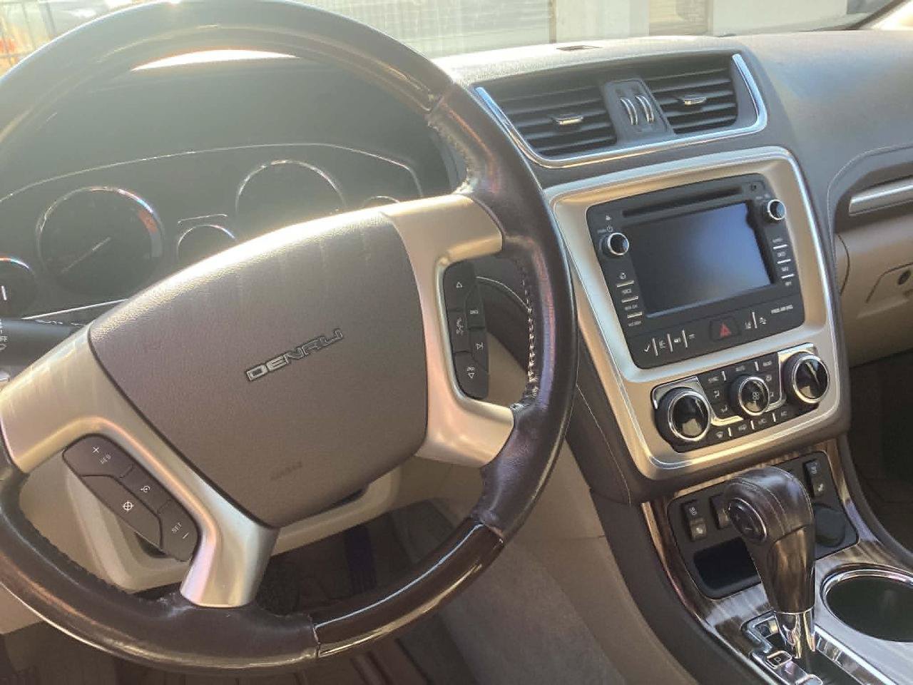 Used 2014 GMC Acadia Denali AWD/4WD image 12