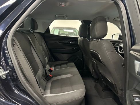 Used 2021 Chevrolet TrailBlazer LS image 28