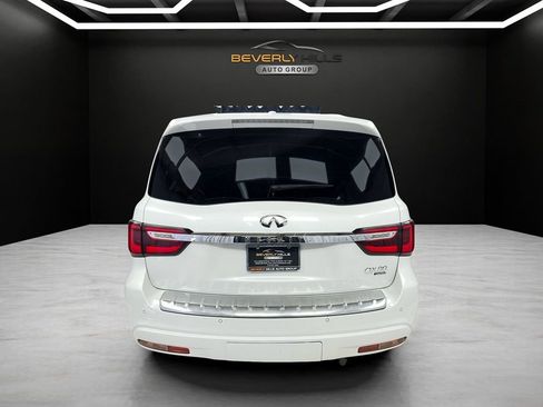 Used 2018 INFINITI QX80 4WD w/ Deluxe Technology Package image 4