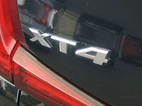 Used 2021 Cadillac XT4 Premium Luxury w/ Cold Weather Package image 8