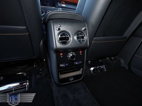 Used 2022 Rolls-Royce Cullinan AWD/4WD image 20