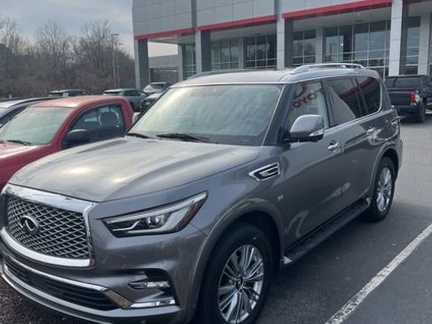 Used 2019 INFINITI QX80 Luxe w/ Proassist Package image 2