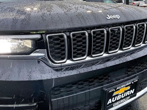 Used 2024 Jeep Grand Cherokee L Limited w/ Luxury Tech Group II image 30