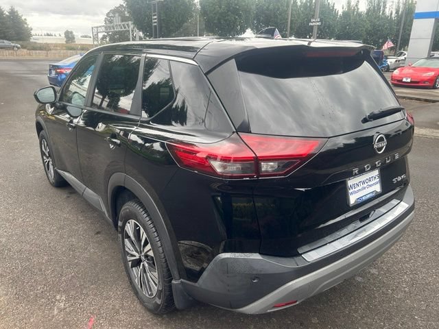 Used 2023 Nissan Rogue SV AWD/4WD image 5