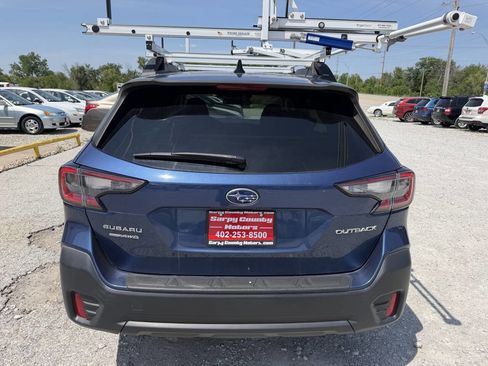 Used 2020 Subaru Outback Premium AWD/4WD image 4