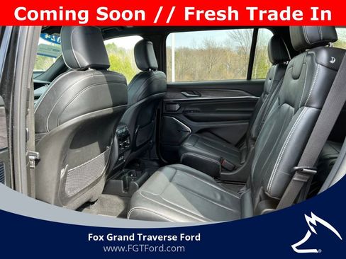 Used 2024 Jeep Grand Cherokee L Overland w/ Trailer Tow Package image 4