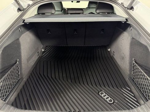 Used 2025 Audi A6 e-tron Premium Plus w/ Premium Plus RWD image 28