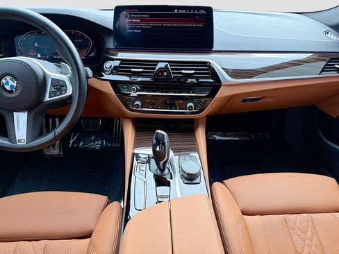Used 2023 BMW 530i w/ M Sport Package RWD image 19