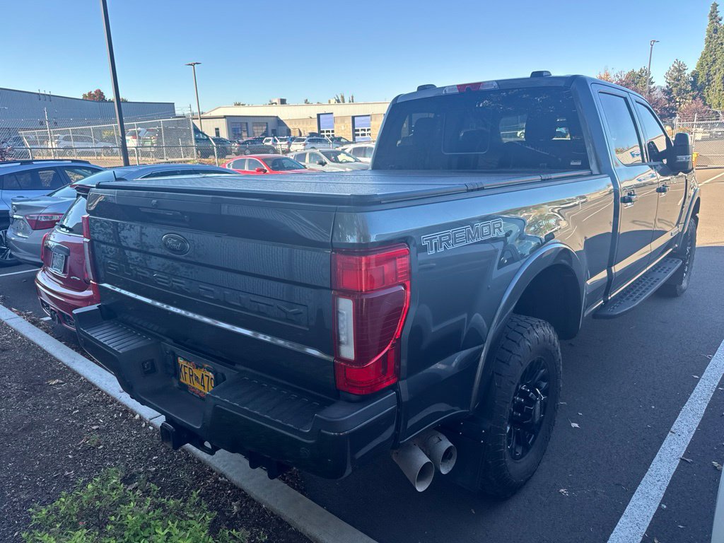 Used 2020 Ford F350 Lariat AWD/4WD image 3