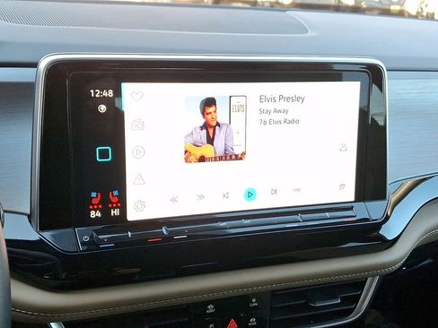 Used 2024 Volkswagen Atlas Cross Sport SE image 15