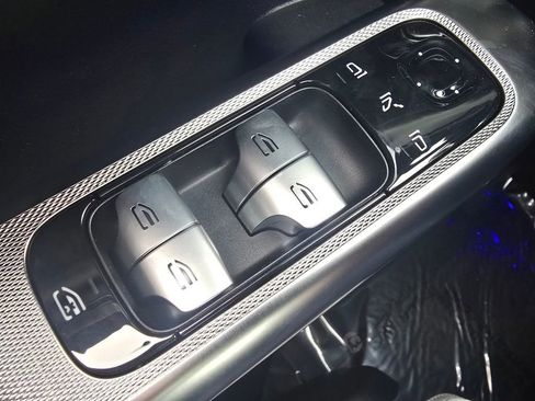 New 2026 Mercedes-Benz GLC 300 4MATIC image 28