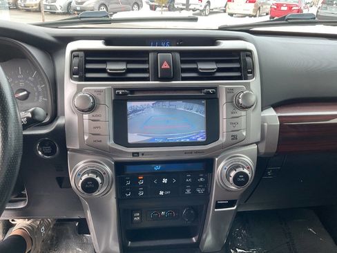 Used 2016 Toyota 4Runner Limited image 21