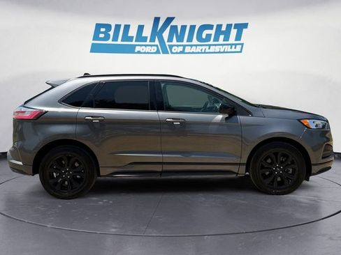 Used 2023 Ford Edge SE w/ Black Appearance Package AWD/4WD image 6