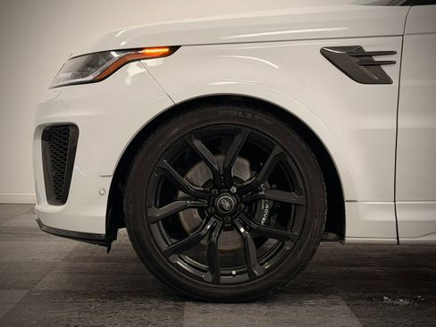 Used 2022 Land Rover Range Rover Sport SVR image 8