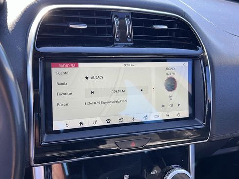 Used 2020 Jaguar XE S RWD image 26