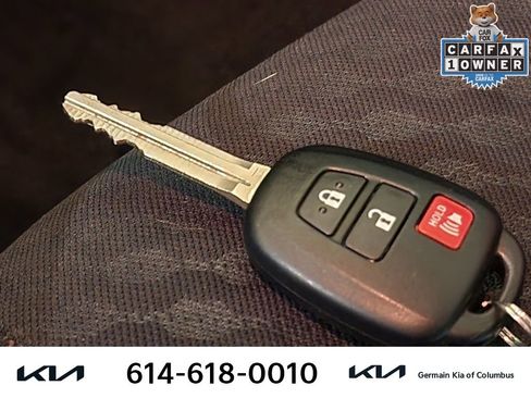 Used 2022 Toyota Tacoma SR5 image 33