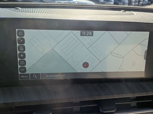 Used 2024 Kia Telluride EX w/ EX Captain's Chair Package image 28