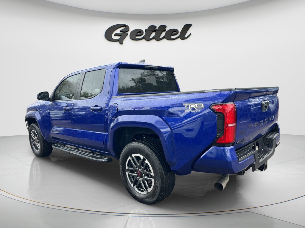 Certified 2025 Toyota Tacoma TRD Sport AWD/4WD image 7