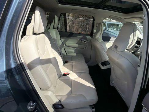 Certified 2023 Volvo XC90 B5 Plus w/ Protection Package Premier image 19