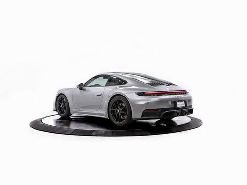 New 2026 Porsche 911 Carrera 4 GTS image 3