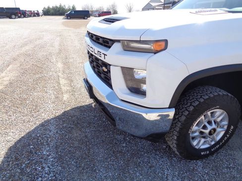 Used 2021 Chevrolet Silverado 2500 W/T w/ WT Fleet Convenience Package image 17