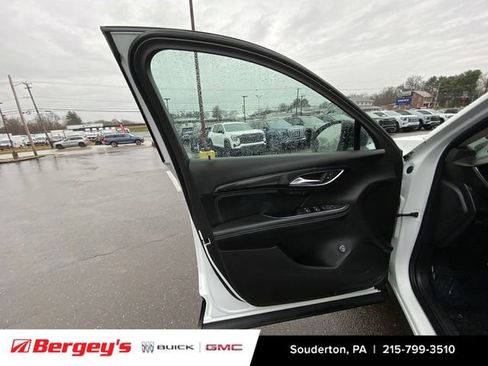 Certified 2023 Buick Envision Essence w/ Sport Touring Package image 26