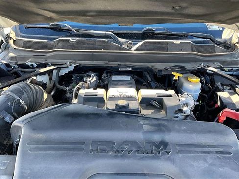 Used 2022 RAM 3500 Big Horn w/ Night Edition image 30