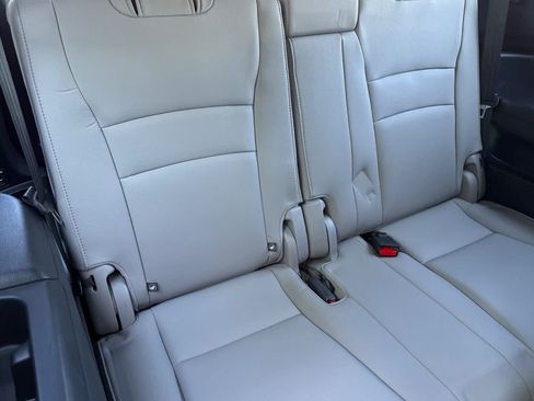 Used 2016 Honda Pilot EX-L image 17