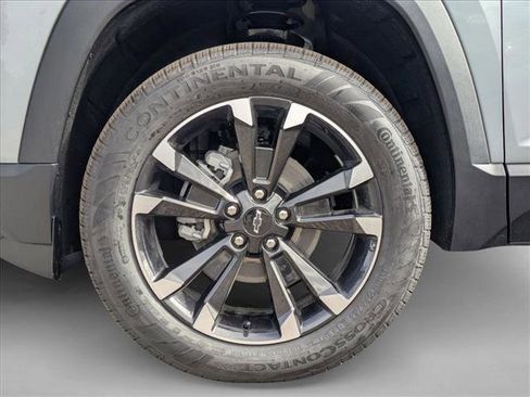 New 2026 Chevrolet Equinox RS image 9