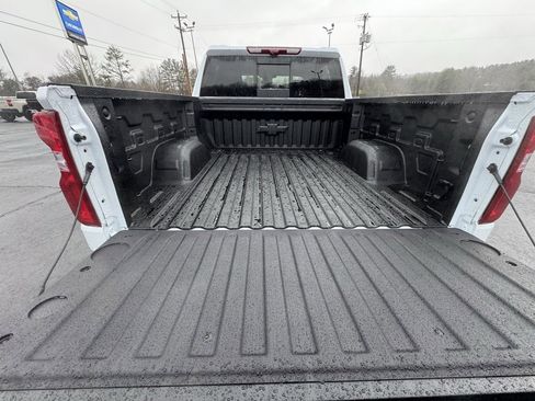 New 2026 Chevrolet Silverado 1500 High Country image 17