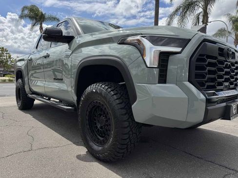 Used 2024 Toyota Tundra Limited w/ TRD Off-Road Package AWD/4WD image 10