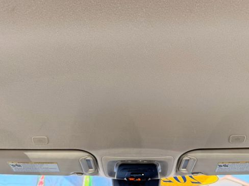 Used 2025 Toyota Corolla LE image 14