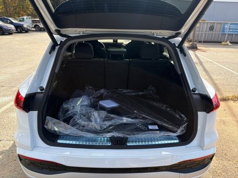 New 2025 Audi Q5 Premium Plus image 14