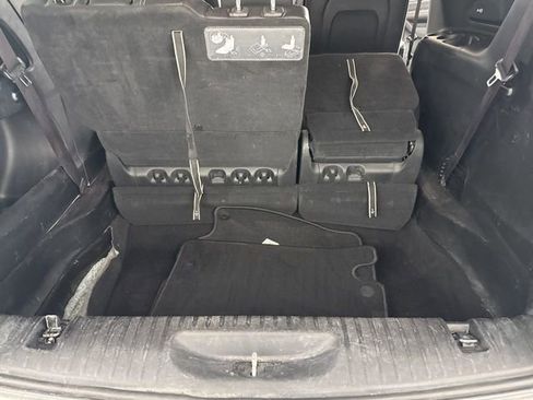 Used 2021 Chrysler Pacifica Touring-L w/ Premium & Safety Sphere Group image 25