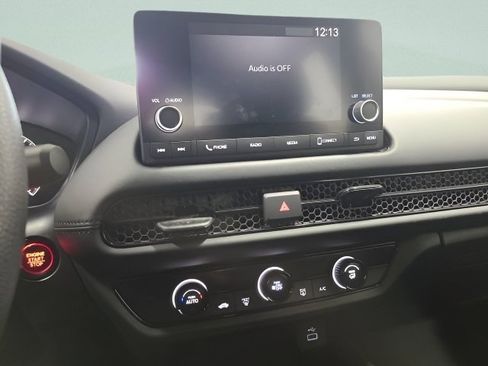 Used 2025 Honda HR-V LX image 28