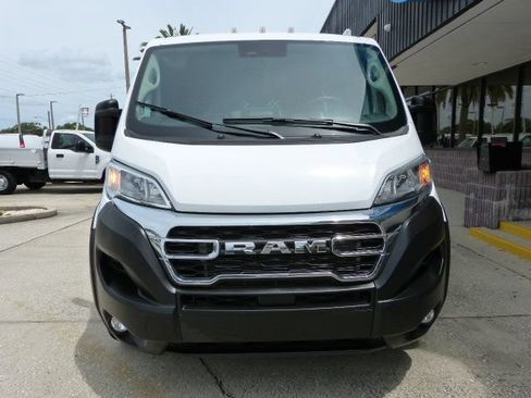 Used 2025 RAM ProMaster 2500 w/ U-Haul Equipment Group FWD image 7