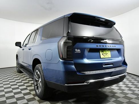 New 2026 Chevrolet Suburban LT w/ Comfort Package image 13