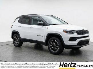 Used 2025 Jeep Compass Trailhawk video 1