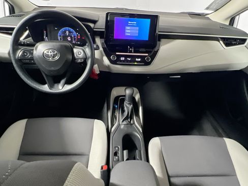 Used 2026 Toyota Corolla LE FWD image 28
