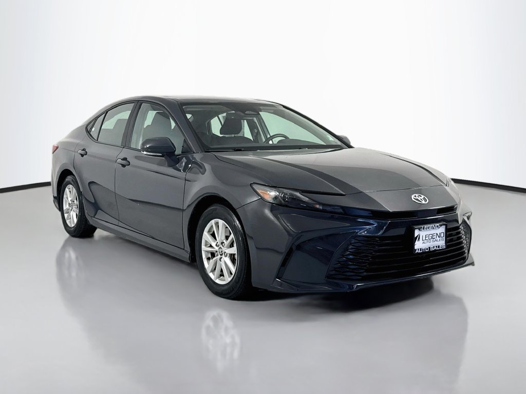 Used 2025 Toyota Camry LE w/ Convenience Package FWD image 4
