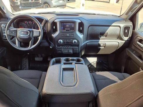 Used 2024 GMC Sierra 2500 Pro w/ Convenience Package AWD/4WD image 4