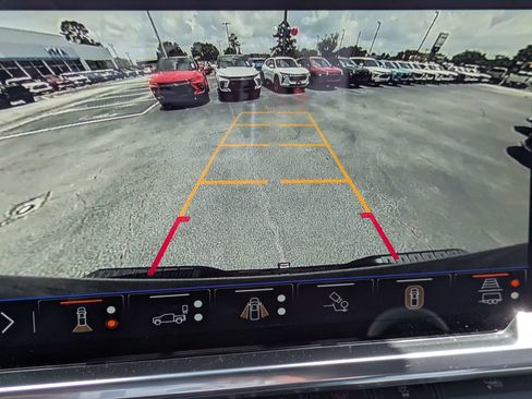 New 2026 Chevrolet Silverado 1500 High Country AWD/4WD image 11