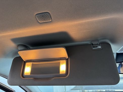 Used 2022 Toyota Sienna LE image 41