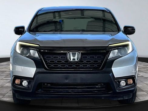 Used 2021 Honda Passport Sport image 2