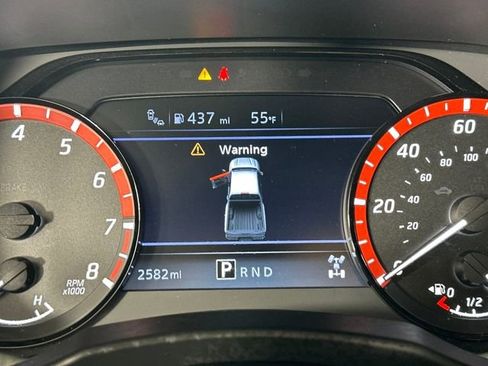 Certified 2025 Nissan Frontier PRO-4X image 18