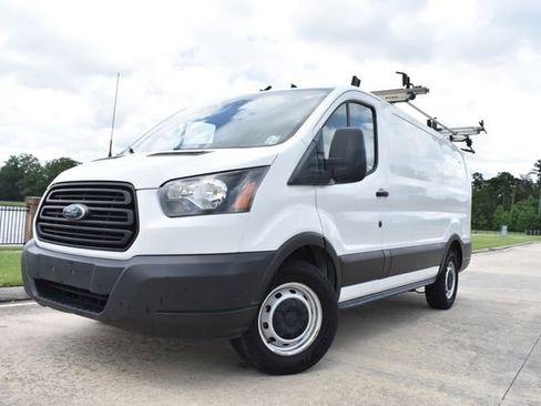 Used 2019 Ford Transit 150 130 Low Roof RWD image 5