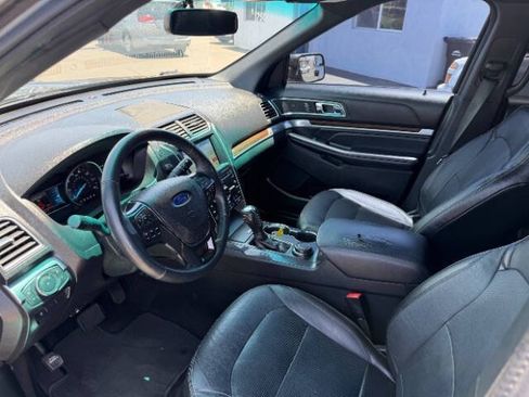 Used 2018 Ford Explorer Limited AWD/4WD image 9